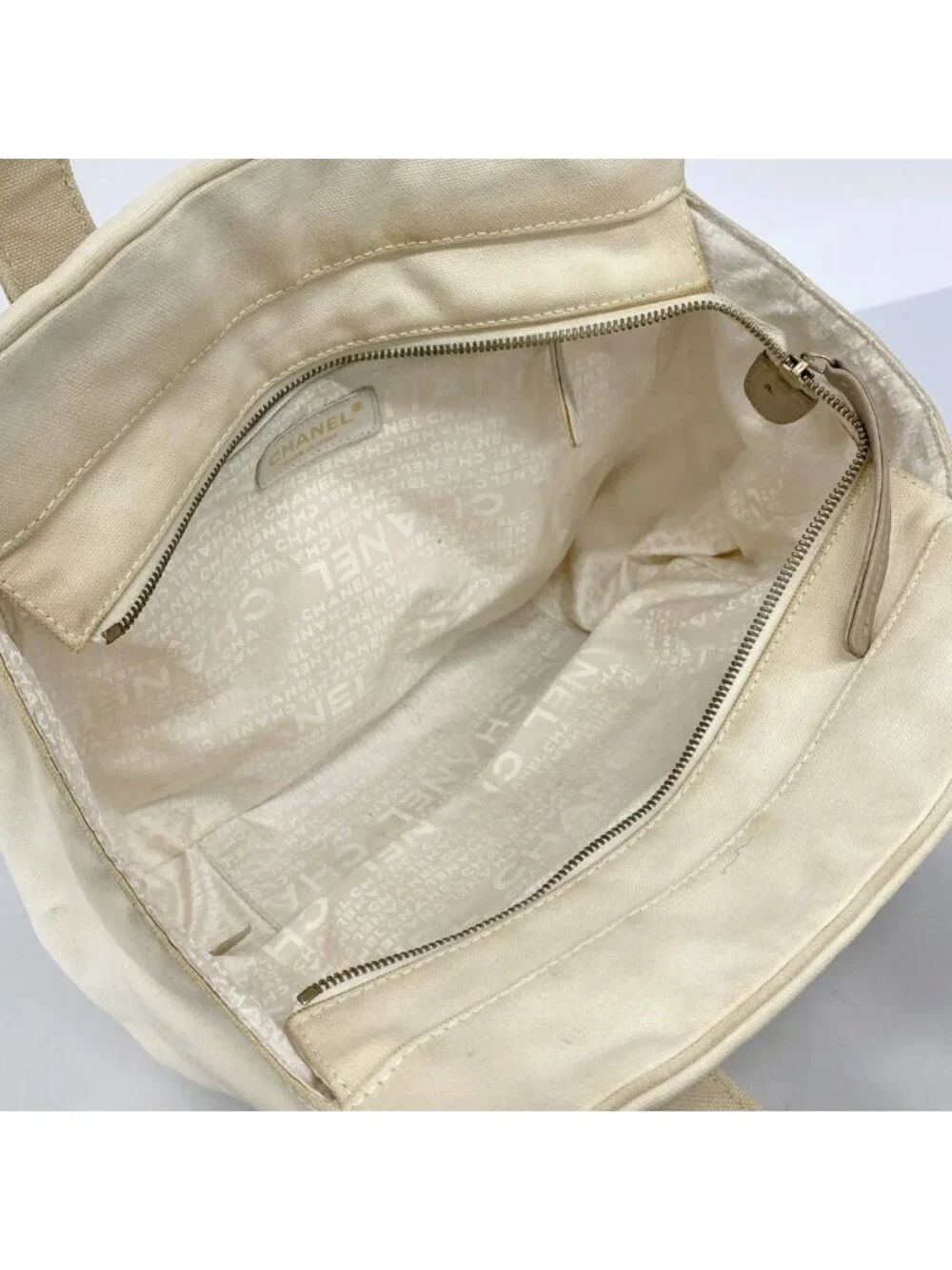 Chanel Tote Marshmallow Canvas White Beige Gold